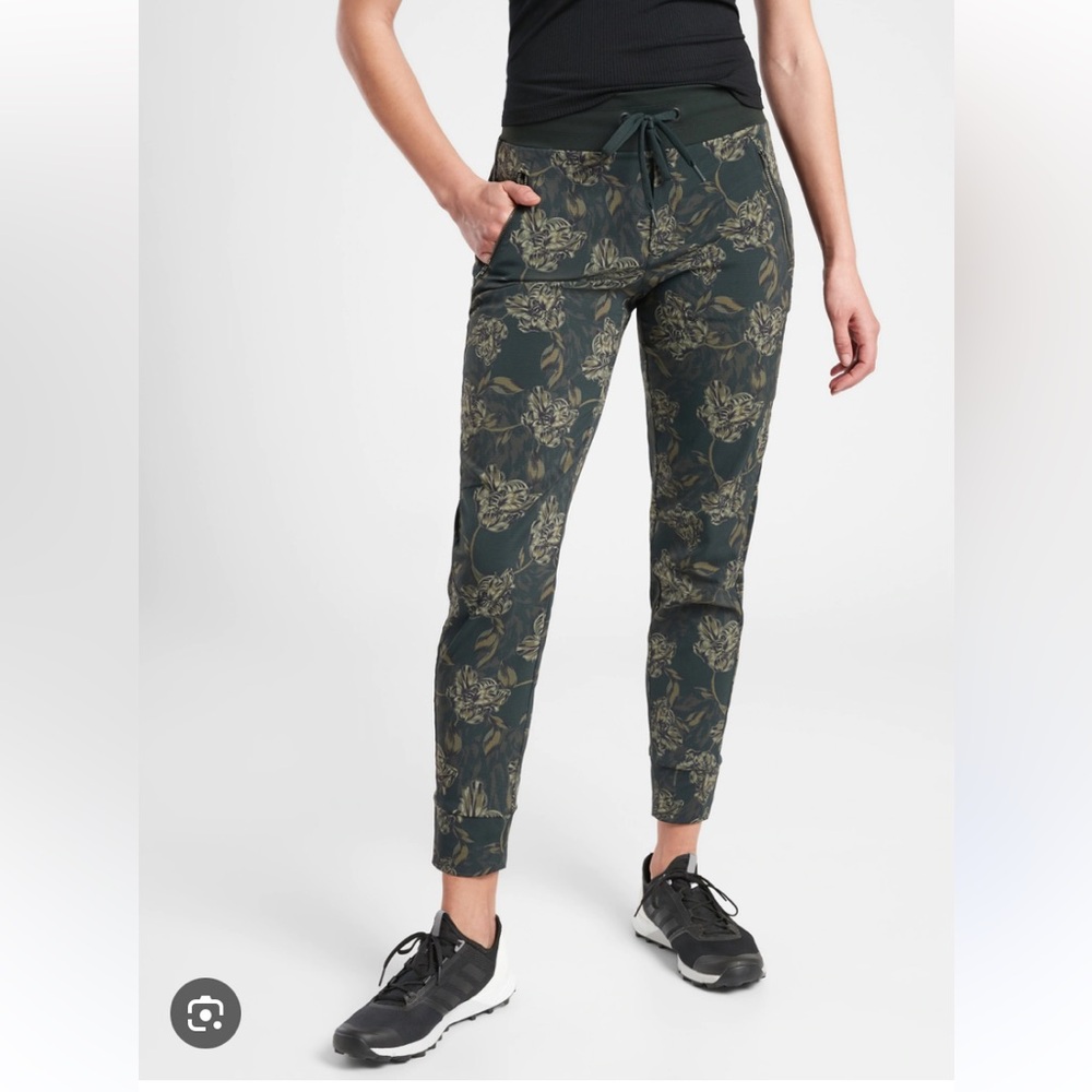 Athleta Trekkie North Printed Jogger Hiking Pants Womens 0